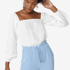 Blusa branca de manga